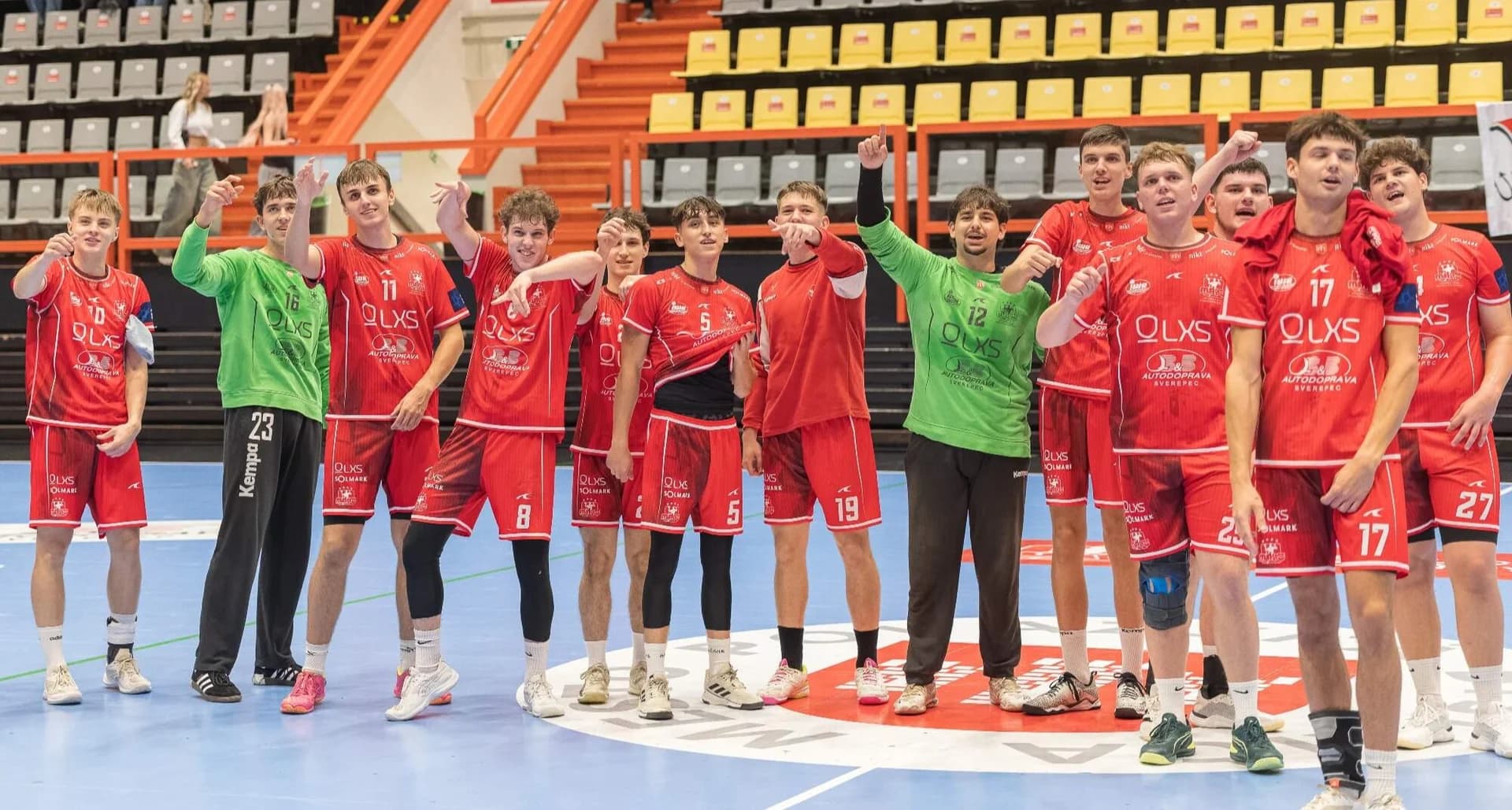 MLADŠÍ O DESAŤ GÓLOV VYHRALI, STARŠÍ O OSEM PREHRALI
