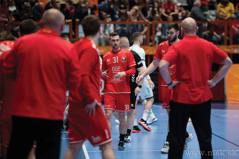 NHE: PREŠOVČANIA VSTÚPILI DO FINÁLOVEJ SÉRIE VÍŤAZNE, KOŠIČANIA ÚSPEŠNE VYKROČILI ZA OBHAJOBOU BRONZU